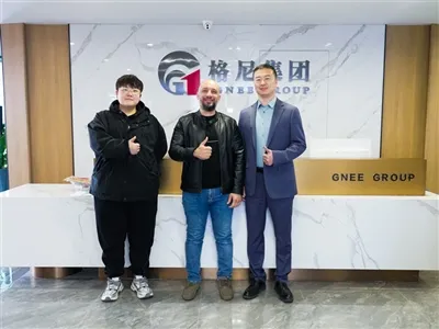 ยินดีต้อนรับลูกค้าสแตนเลสอียิปต์รายใหม่เพื่อเยี่ยมชม บริษัท GNEE Group